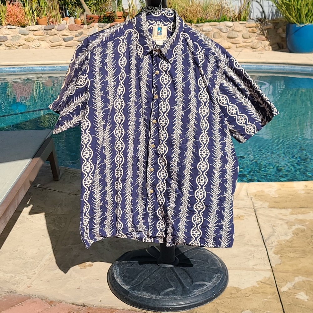Men's 100% Cotton Hawaiian Shirt - Large